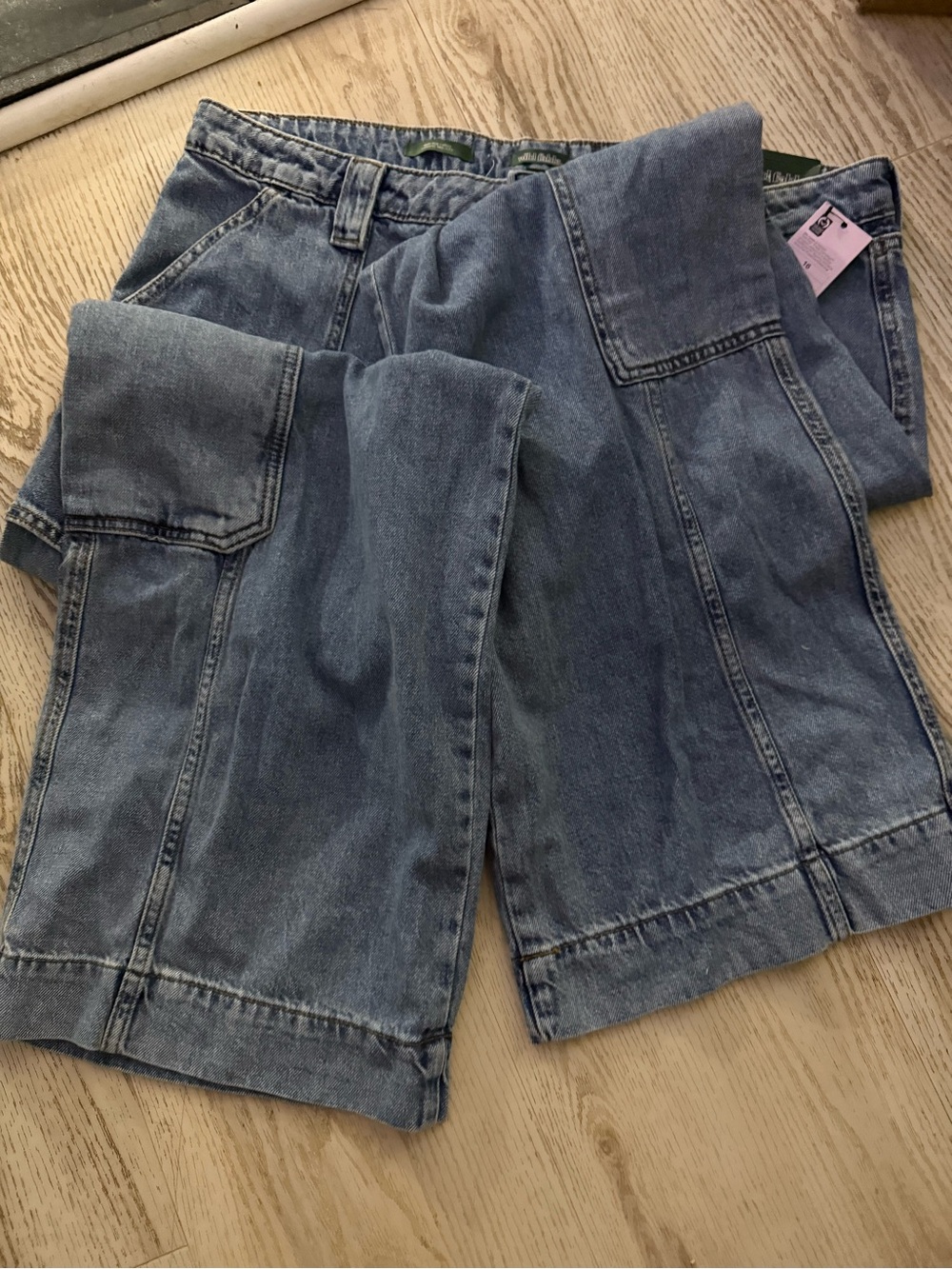 Sz16 31.5 inseam Women’s Hi Rise Cargo Blue Cargo Jeans - Picture 2 of 9